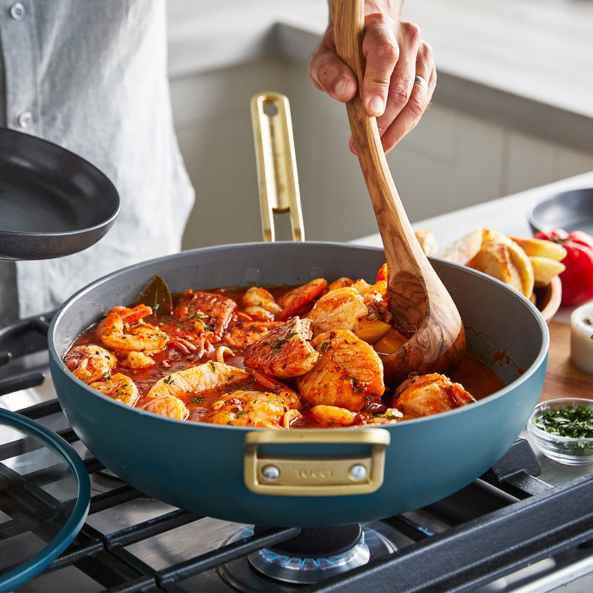 GreenPan™ Stanley Tucci™ Ceramic Nonstick Frypan with Lid Venetian Teal 33cm (6.15L)