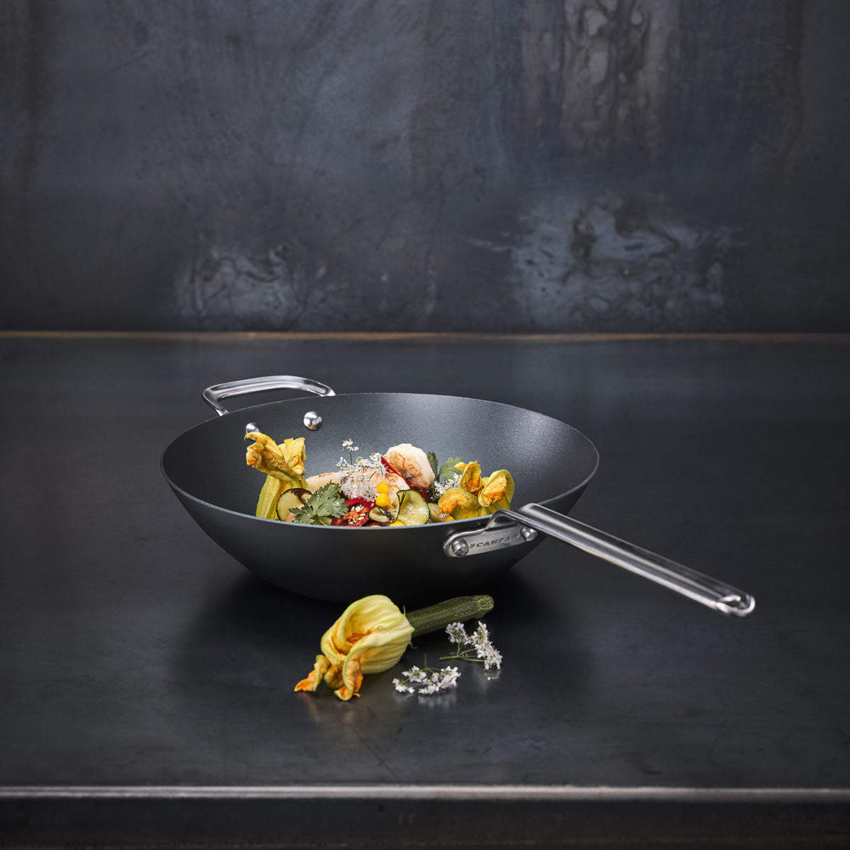 Scanpan Black Iron Wok 30cm