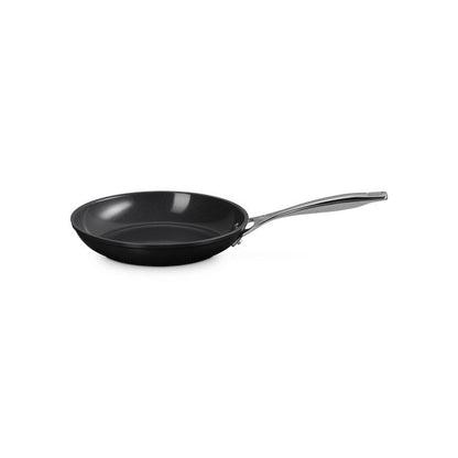 Le Creuset Essential Non-Stick Ceramic Frying Pan 24cm