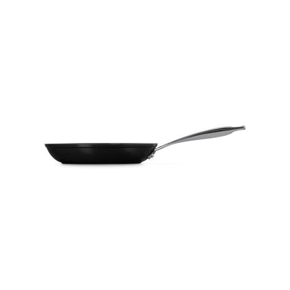 Le Creuset Essential Non-Stick Ceramic Frying Pan 24cm