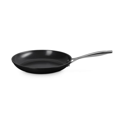 Le Creuset Essential Non-Stick Ceramic Frying Pan 28cm