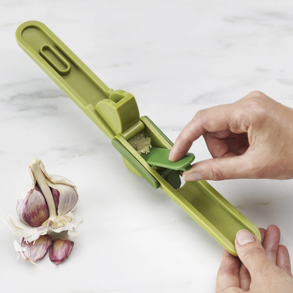 Joseph Joseph Fresh Force Garlic Press