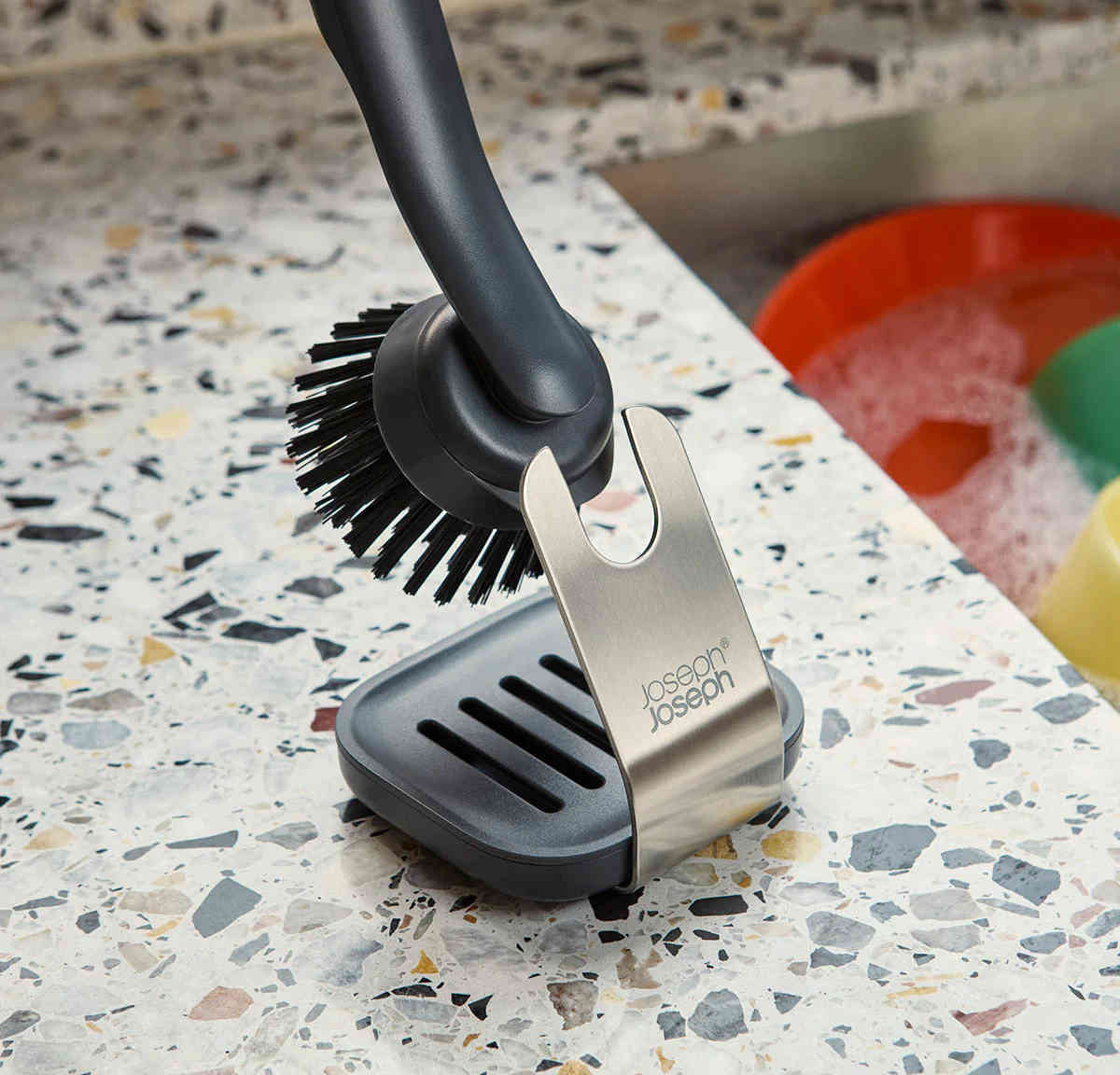Joseph Joseph SinkTech Washing Up Brush with Steel Stand Grey