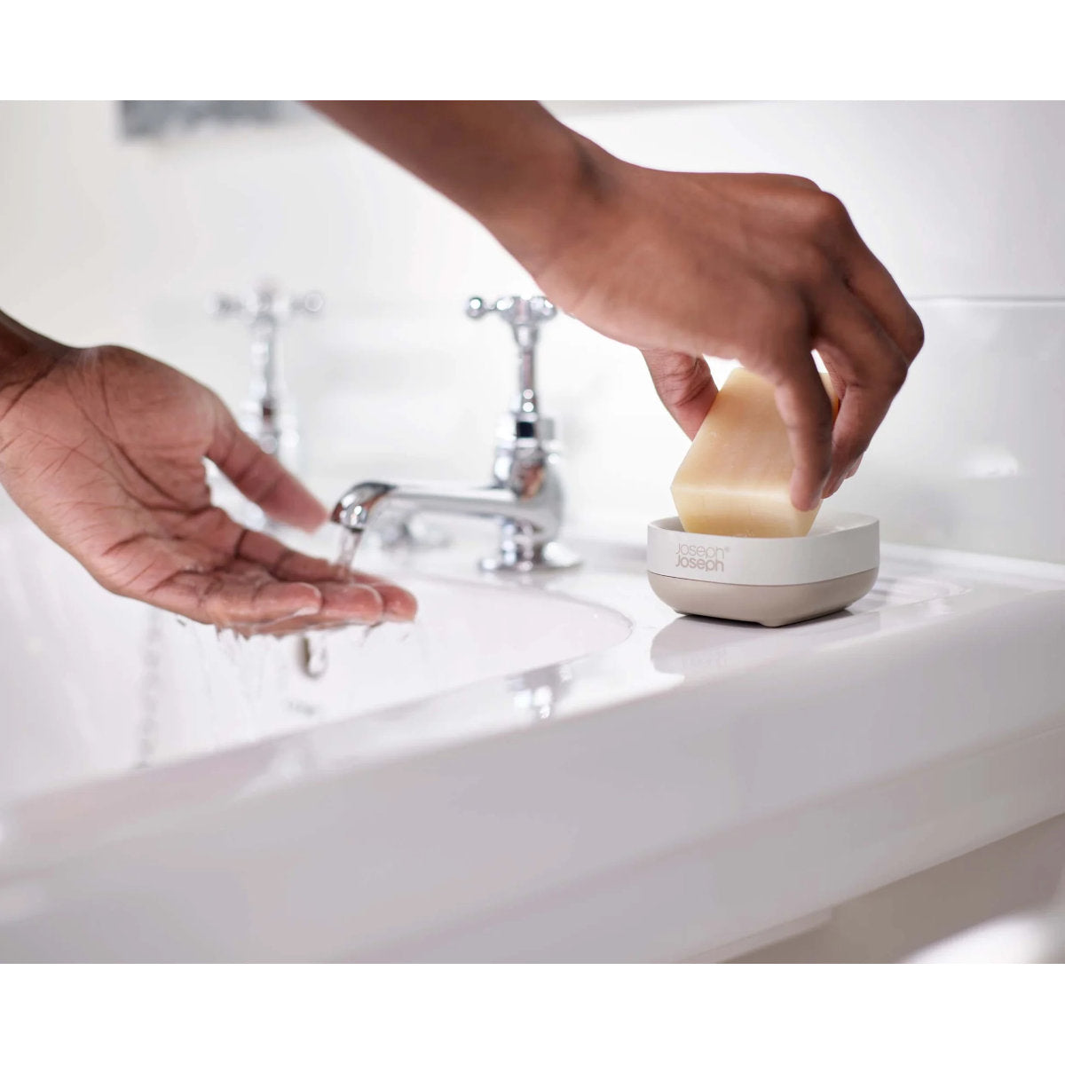 Joseph Joseph Slim Compact Soap Dish Ecru