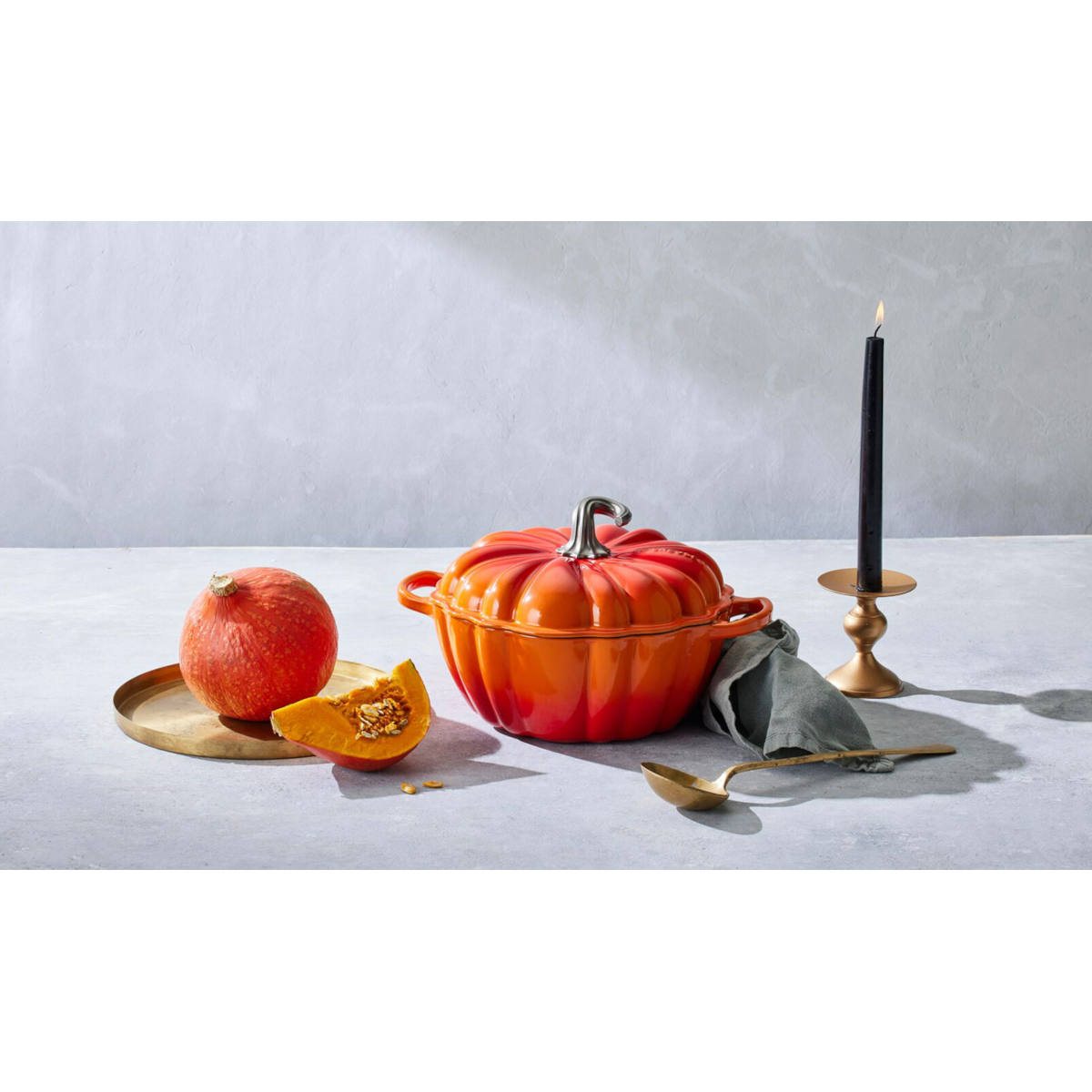 Le Creuset Harvest Cast Iron Pumpkin Casserole Volcanic 24cm