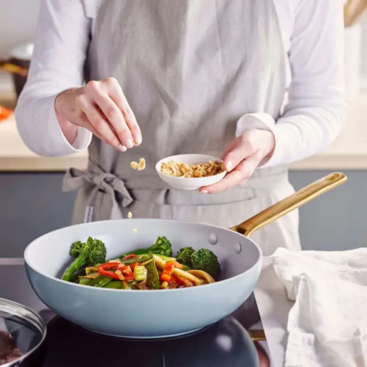 GreenPan Padova Wok with Lid Smokey Sky Blue 28cm