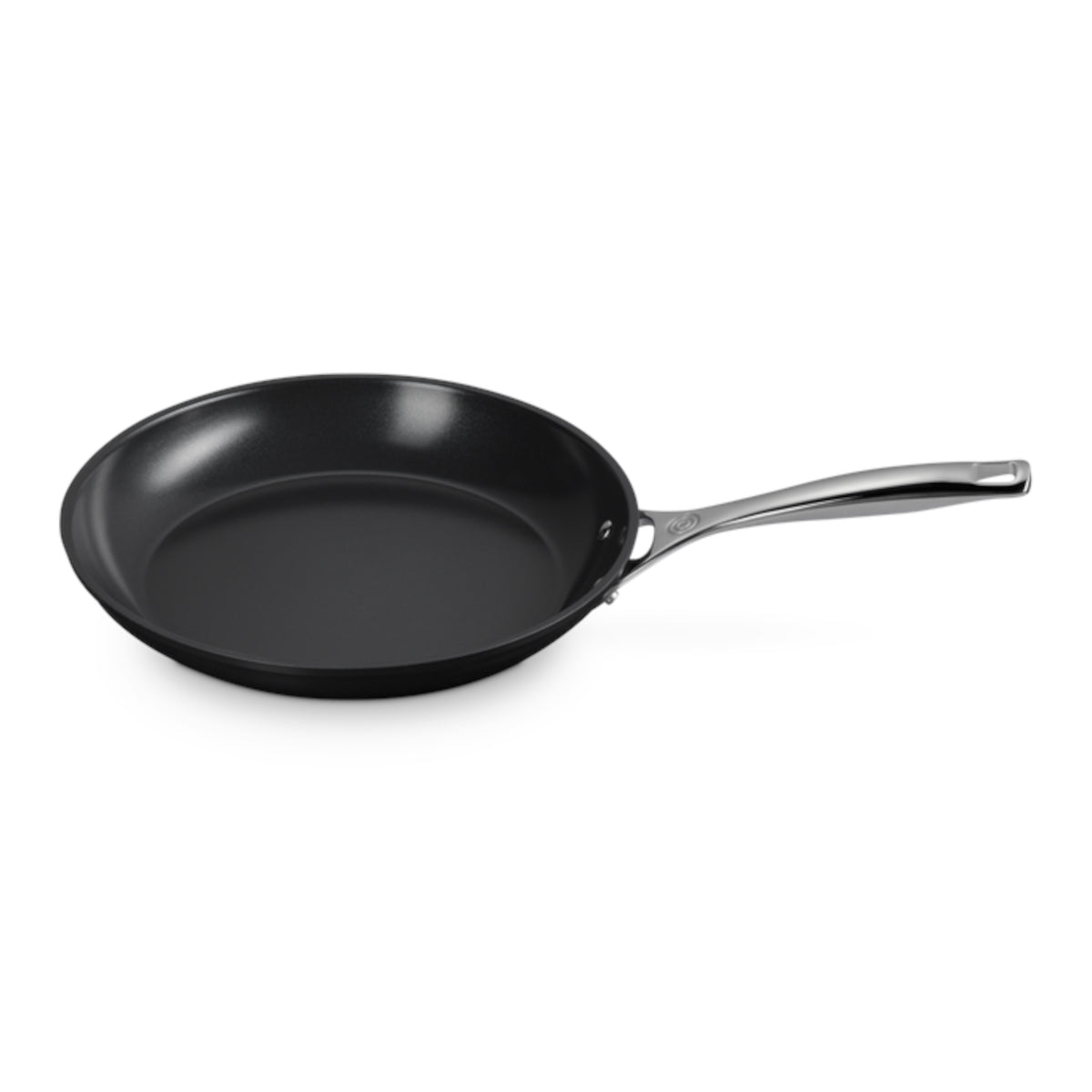 Le Creuset Essential Non-Stick Ceramic Shallow Frying Pan Set 24cm & 28cm