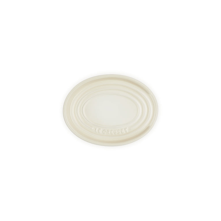 Le Creuset Oval Spoon Rest Meringue 15cm