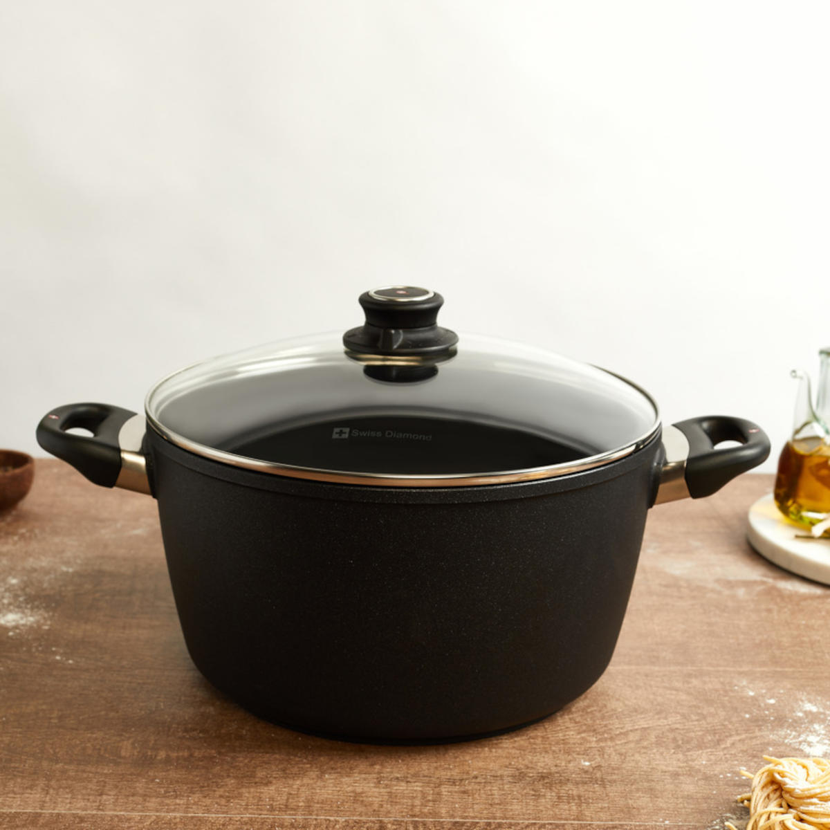 Swiss Diamond XD Classic Induction Stockpot with Lid 28cm
