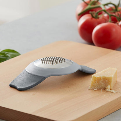 Grand Designs Grate & Crush 2 In 1 Garlic Crusher Grey/Silver