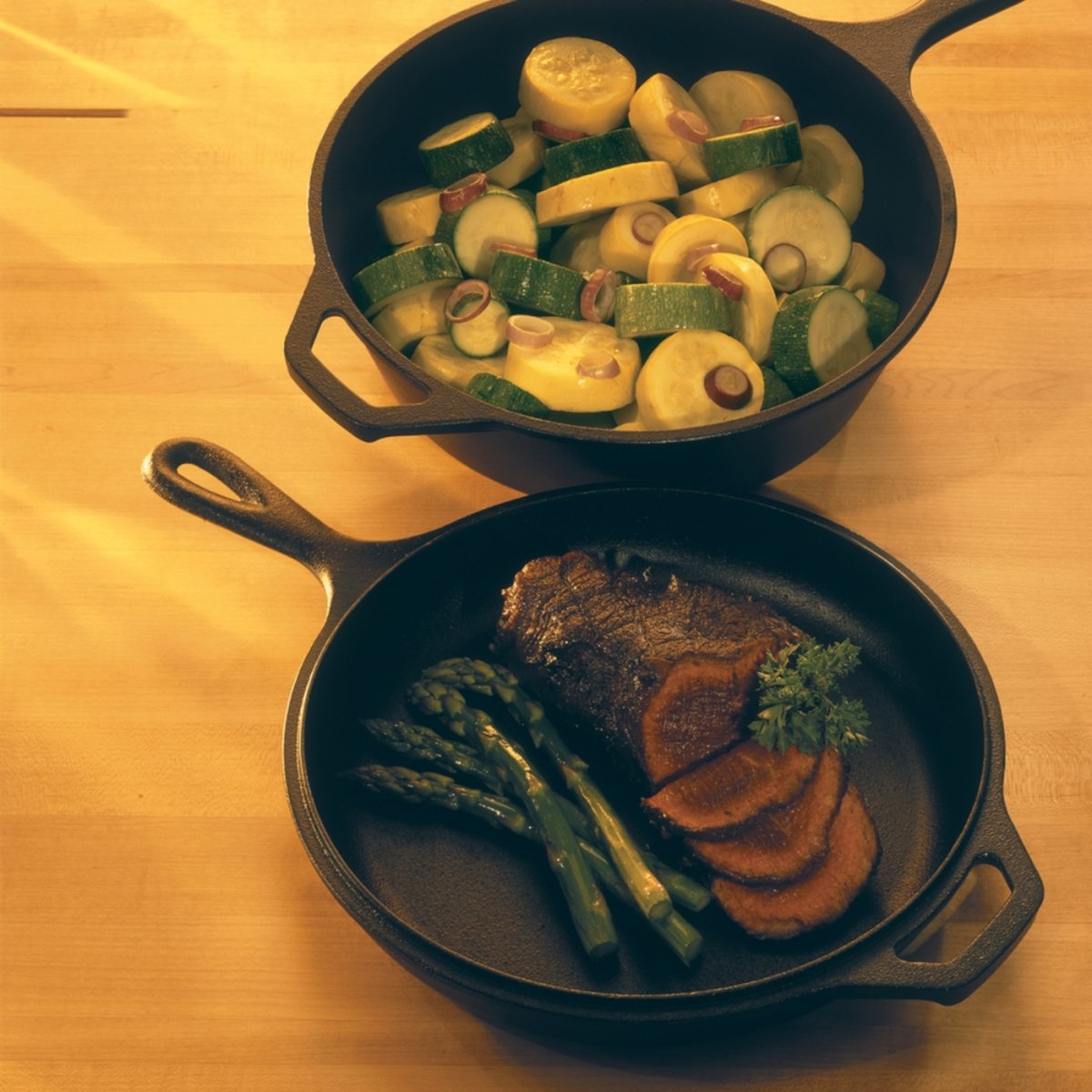 Lodge Cast Iron Combo Cooker 26cm (3L)