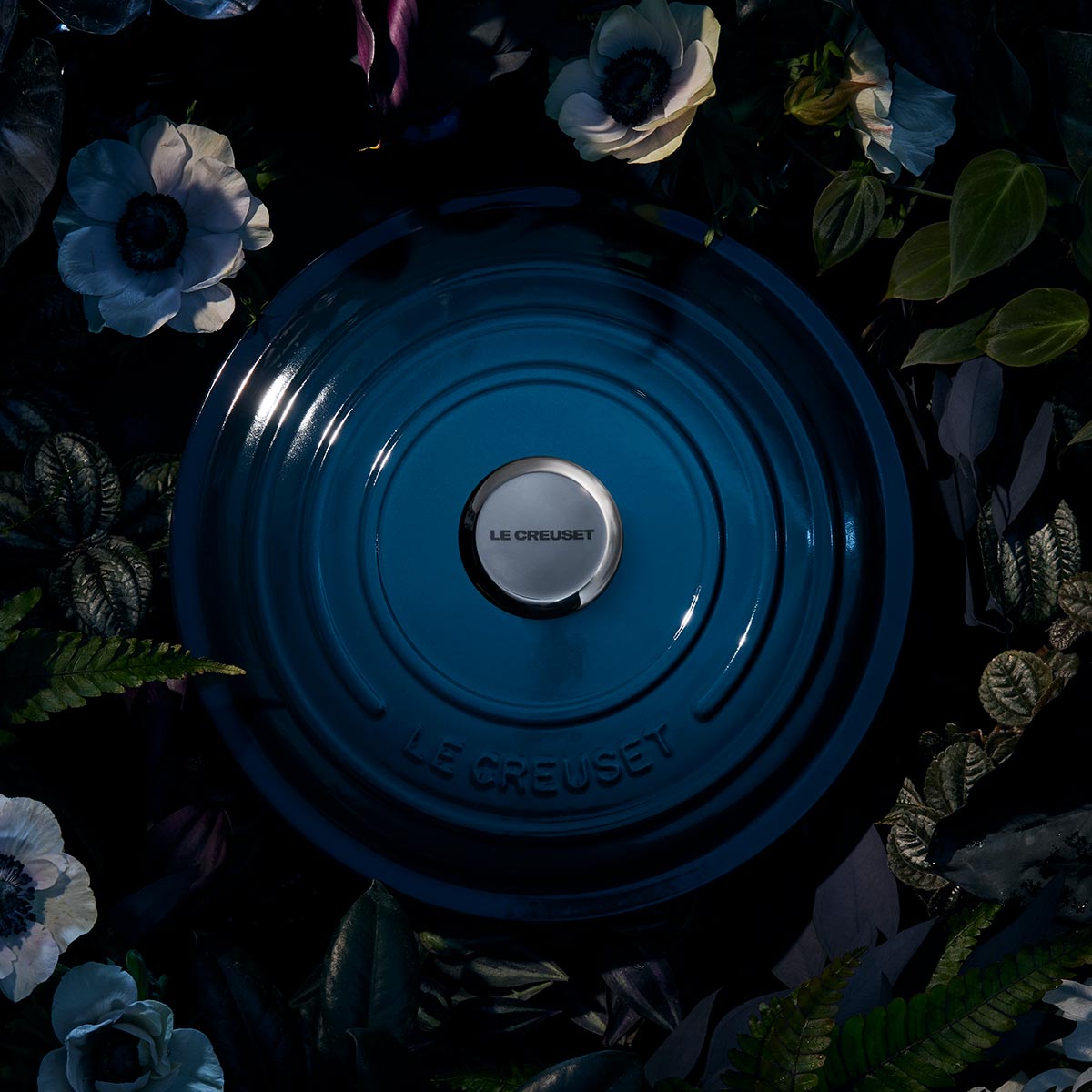 Le Creuset Signature Round Casserole Nuit 24cm (4.2L)
